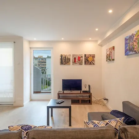 公寓 Matosinhos Center With Terrace By Homing